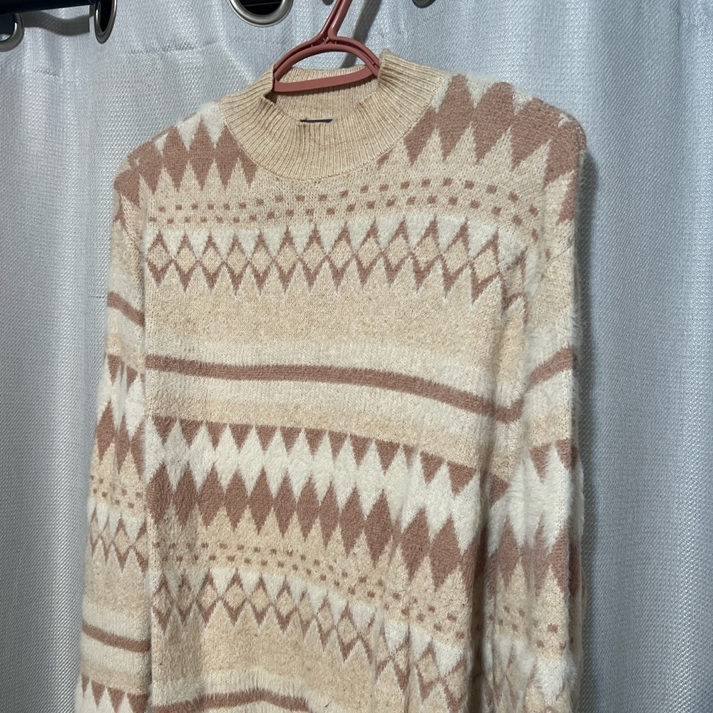 Women’s Beige Patterned Sweater